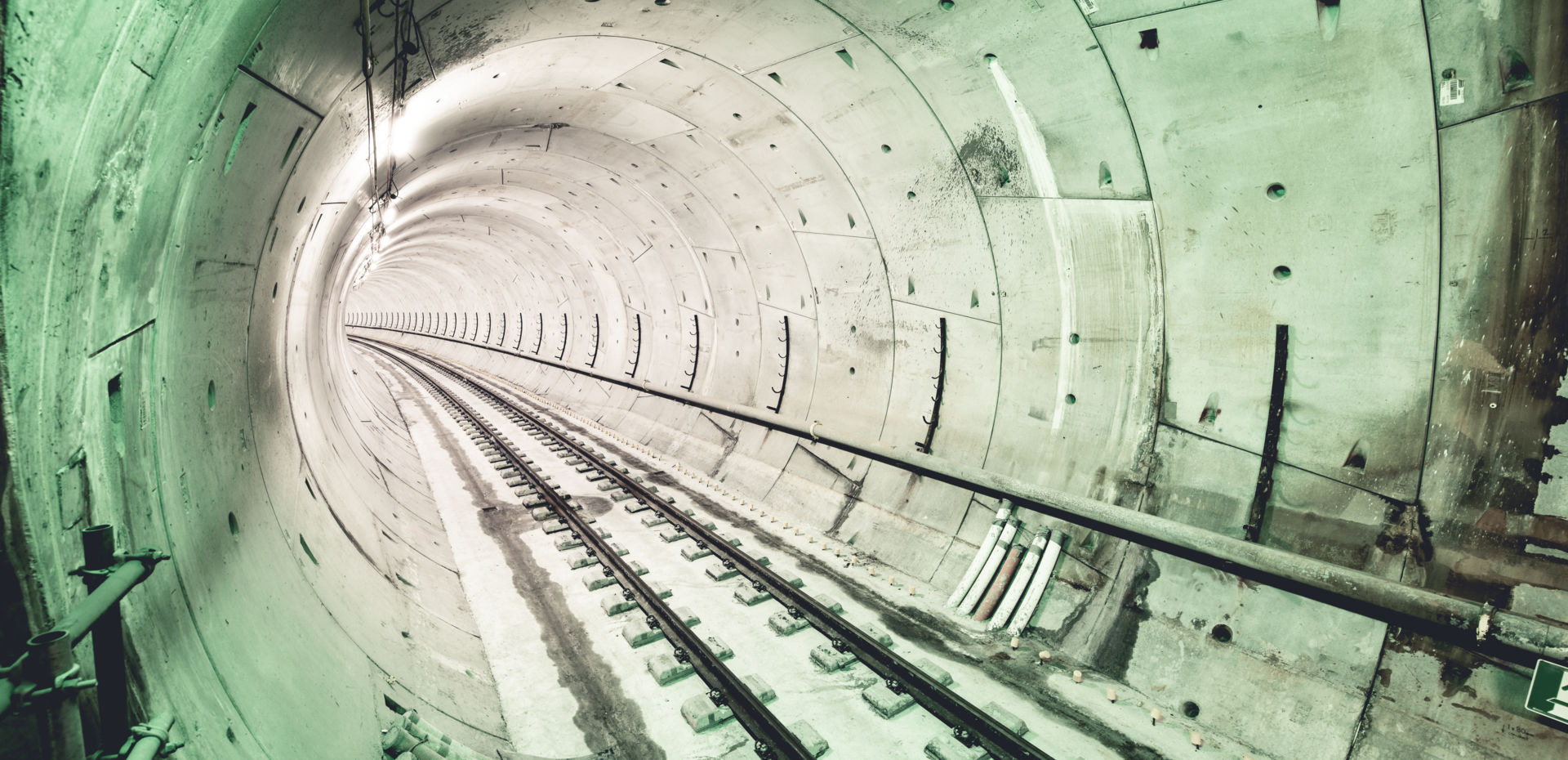 Cross_River_Rail_Tunnel_Green_Light